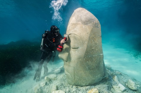 underwater museum in Cannes
