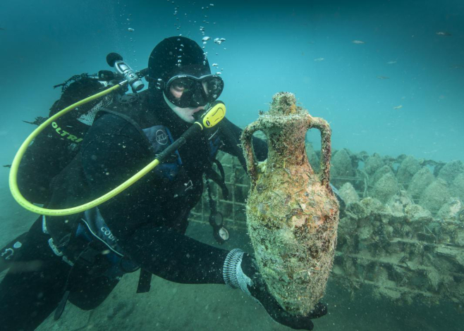 underwater winery